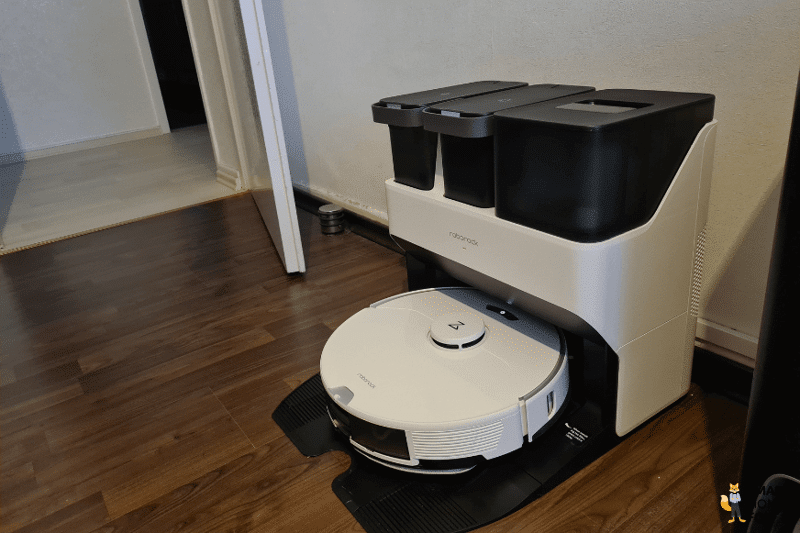 Roborock S7 Pro Ultra в белом цвете.